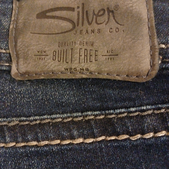 Silver Elyse Mid- Straight Women's Jeans 28W, 30L. - Picture 4 of 8
